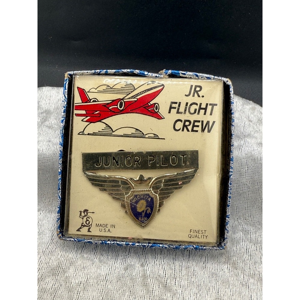 Vintage Junior Flight Crew Brooch‎ Pin Wichita, Kansas In Box